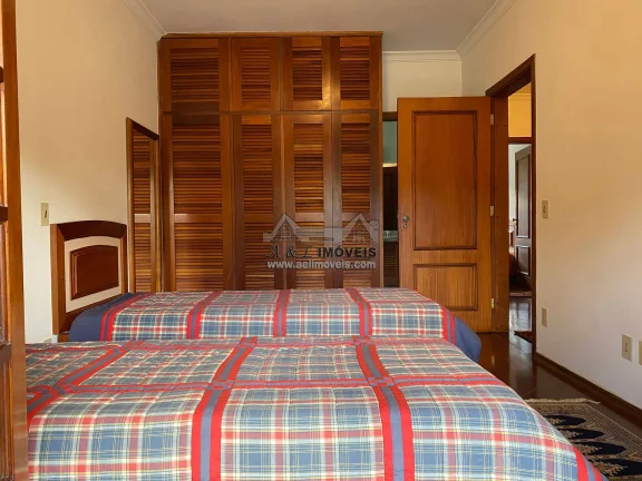 Imagem Apartamento à venda em Campos do Jordão: Duplex no coração do Capivari