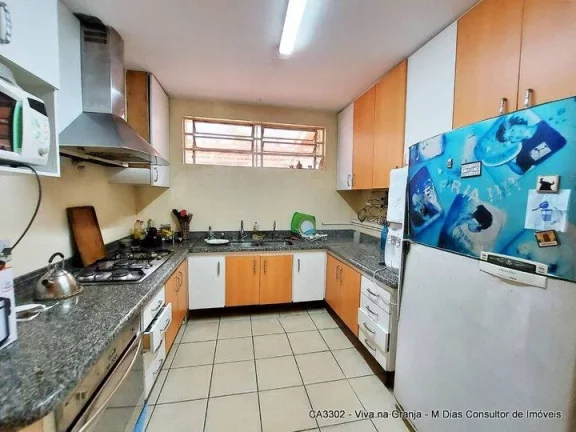 Imagem Linda casa estilo Granja Viana - Térrea e muito verde
