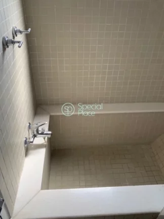 Imagem Apartamento impecável, localizado no melhor do Itaim Bibi, próximo ao Parque do Povo. Planta com 7...