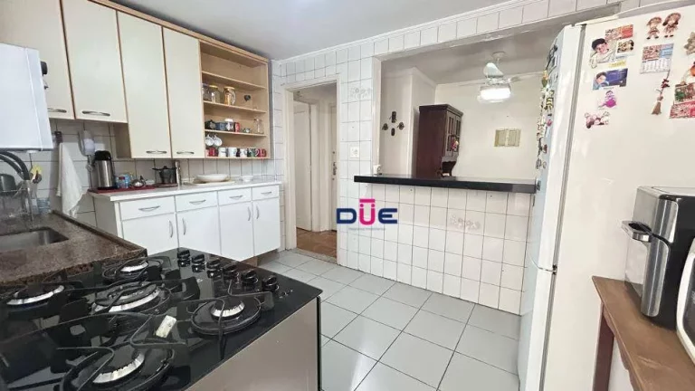 Imagem Apartamento com 2 dormitórios à venda, 85 m² por R$ 585.000,00 - Gonzaga - Santos/SP