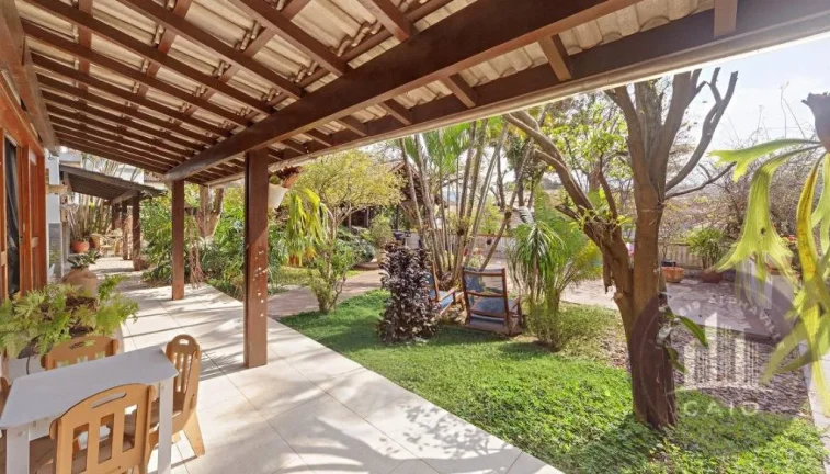 Imagem Casa com 3 dormitórios a venda, 320m² por R$ 2.899.000,00 - Alphaville/SP