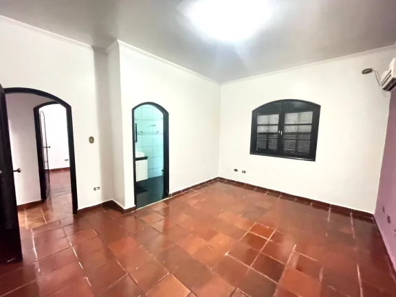 Imagem Linda casa térrea no Jardim Sinhô Rollo para locação