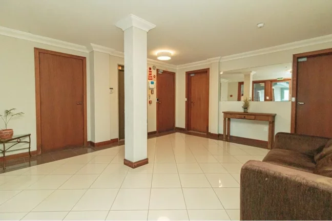 Imagem Apartamento à venda no bairro Menino Deus - Porto Alegre/RS