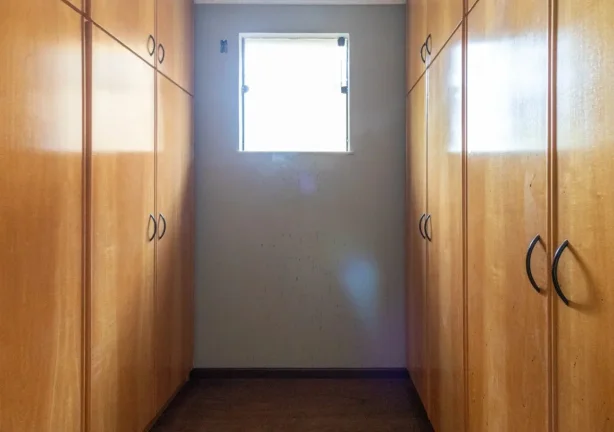 Imagem Imperdível: Casa de Luxo para Locação em São Paulo - Alto de Pinheiros 6 quartos, 6 suítes, 2 salas, 7 banheiros, 6 vagas, 450m²