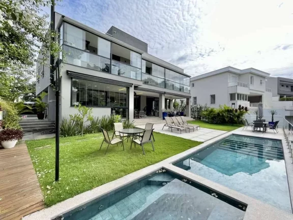 Cond Alphaville G.V. - PORT. FECHADA, 4 sts, elevador, piscina, fundos APP!
