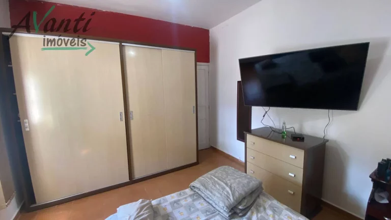 Imagem Casa à Venda na Vila Belmiro, Santos – 3 Dormitórios, 2 Banheiros – Avanti Imóveis