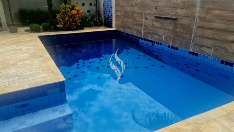 Imagem Casa em Condomínio Fechado à Venda em Horto Florestal - Ubatuba/SP.