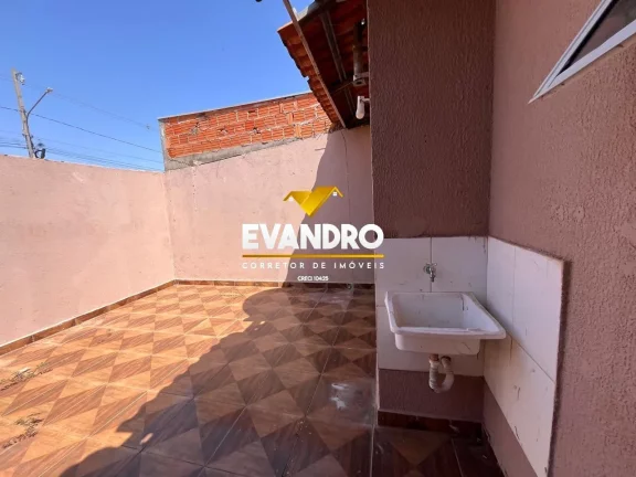 Imagem Casa em Condomínio para Venda em Cuiabá / MT no bairro Jardim Imperial
