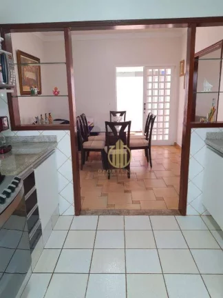 Imagem Casa em condomínio com 3 dormitórios à Condomínio Villa Real - Ribeirão Preto/SP