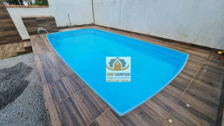 Imagem Casa Reformada, 3 quartos (1 suite), piscina, à venda, Bopiranga, Itanhaém