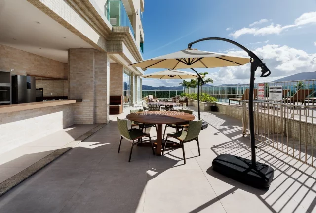 Imagem APARTAMENTO RESIDENCIAL em ITAPEMA - SC, Meia Praia