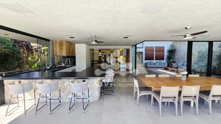 Imagem Casa com 6 quartos à venda, por R$ 11.500.000 - Condomínio Ponta das Toninhas - Ubatuba/SP