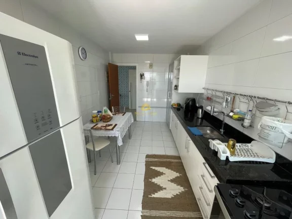 Imagem Viva o Alto Padrão na Enseada Azul, Guarapari. Apresentamos uma Cobertura Duplex espetacular, total...