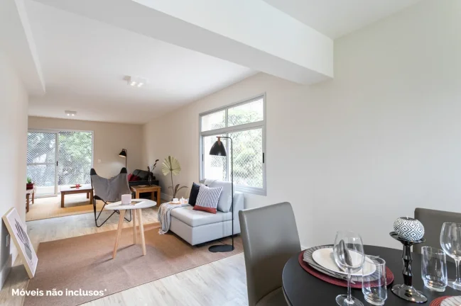 Imagem OPORTUNIDADE IMPERDÍVEL ! Apartamento 162M² Reformado, 3Q, 3 Suítes, 3 Banheiros, 3 Vagas, Piscina, Jardim.