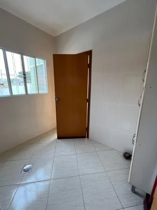 Imagem Belíssimo Imóvel à Venda no Condomínio Ninho Verde I Eco Residence - Porangaba, SP