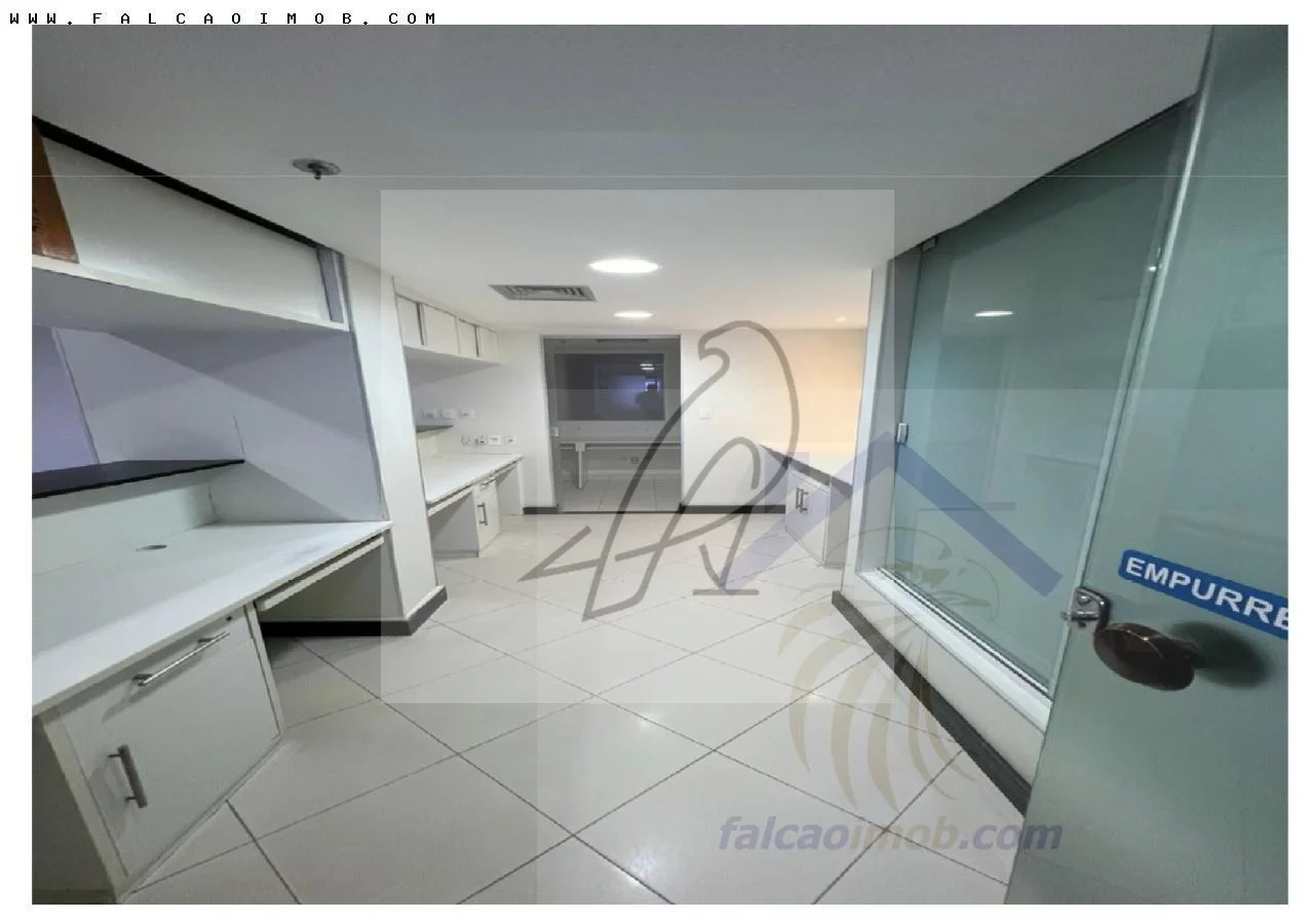 Imagem Sala Comercial para Locação em Salvador / BA no bairro Pituba