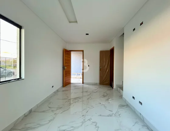 Imagem Sobrado com 3 quartos 1 suíte a venda em Araucaria - Perto do Centro