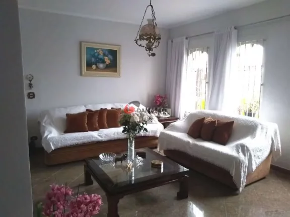 Imagem Sobrado à venda 4 Quartos, 2 Suites, 3 Vagas, 270M², Campestre, Santo André - SP