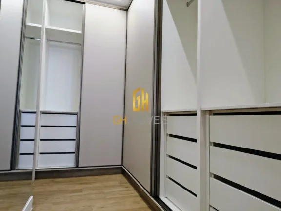 Imagem GH1973

Apartamento 3 quartos, Vox Home, Jardim América

Apartamento mobiliado!

O apartamento poss...