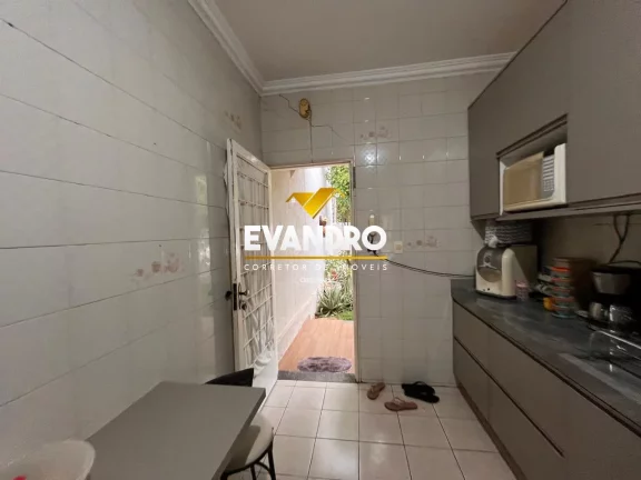 Imagem Casa para Venda em Cuiabá / MT no bairro Jardim Universitário