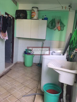 Imagem Vendo Oportunidade em Americanopolis. Sobrado 3 Dormitórios, 3 banheiros, banheira de hidromassagem, 4 vagas, Churrasqueira de 56m2, Valor de Oportunidade, R$: 590.000. Aproveite.