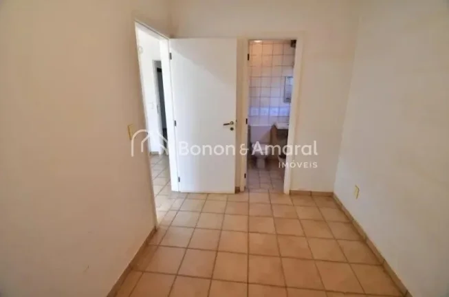 Imagem Casa á venda no bairro Jardim Santa Marcelina em Campinas-SP. Casa implantada em terreno de 943m² ...