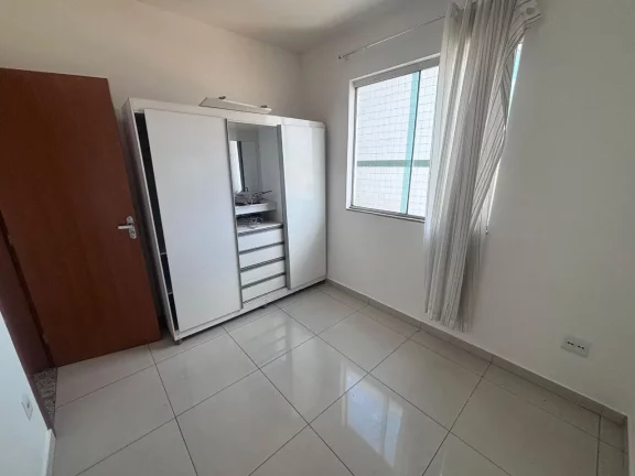 Imagem Excelente apartamento, 3 quartos sendo um com suite, sala ampla pra dois ambientes em porcelanato, c...