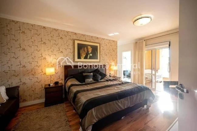 Imagem Linda e espaÃ§osa casa, com 4 quartos, sendo 4 suÃ­tes, 8 banheiros, quarto nas dependÃªncias, 1 suÃ...
