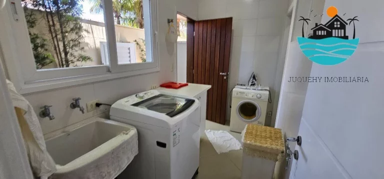 Imagem Casa alugar Juquehy - Condomínio pé na areia, Aluguel Anual, com 4 suítes, piscina e churrasqueira privativa, máx. 12 pessoas | Juquehy Imobiliária