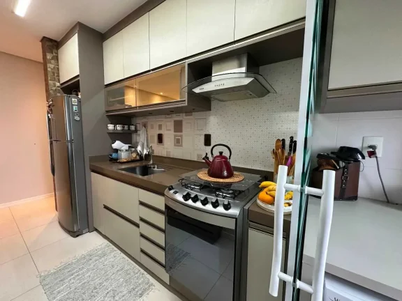 Imagem Apartamento mobiliado com 2 suítes e 2 vagas de garagem no Bairro Ressacada em Itajaí