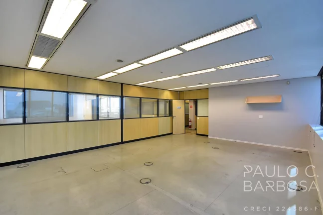 Imagem ALUGA-SE PRÉDIO MONOUSUÁRIO COMERCIAL NO BAIRRO DA LUZ