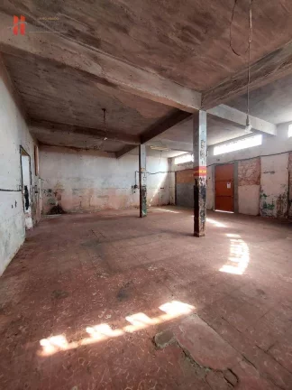 Imagem Galpão com 550 m² - venda por R$ 350.000 ou aluguel por R$ 3.000/mês - Parque Ulisses - Nova Iguaçu/RJ
