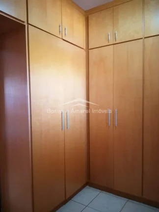 Imagem Seu refúgio em Valinhos te espera!

Desfrute de tranquilidade e conforto neste incrível imóvel lo...