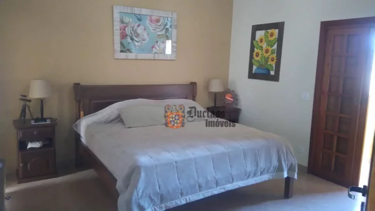 Imagem Lindo Sobrado em Joanópolis - Condomínio na Beira da Represa