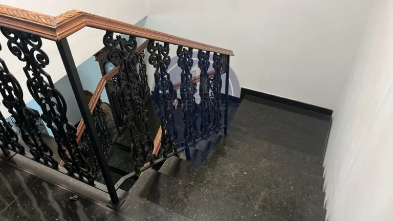 Imagem Casa comercial à venda em São Paulo-SP, no Jardim da Glória: 4 quartos, 3 suítes, 4 salas, 6 banheiros, 11 vagas de garagem, 378m².