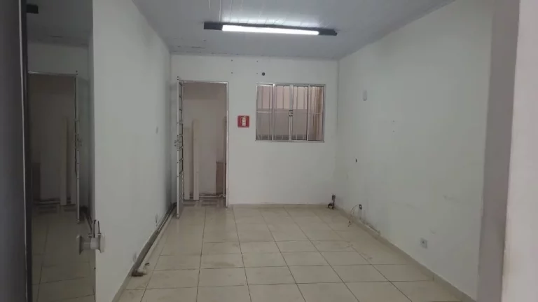 Imagem Salão para alugar, 60 m² por R$ 3.200,00/mês - Centro - Suzano/SP