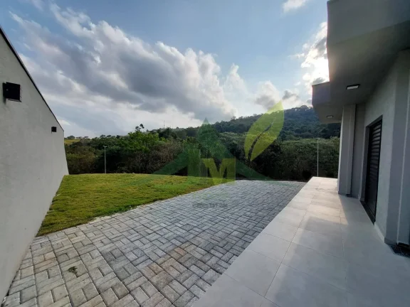 Imagem Casa Térrea de Luxo no Condomínio Quintas da Boa Vista em Atibaia: Conforto