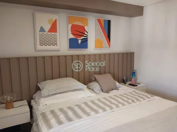 Imagem Excelente cobertura reformada no Panamby. Possui uma vista privilegiada, com privacidade, em condomÃ...