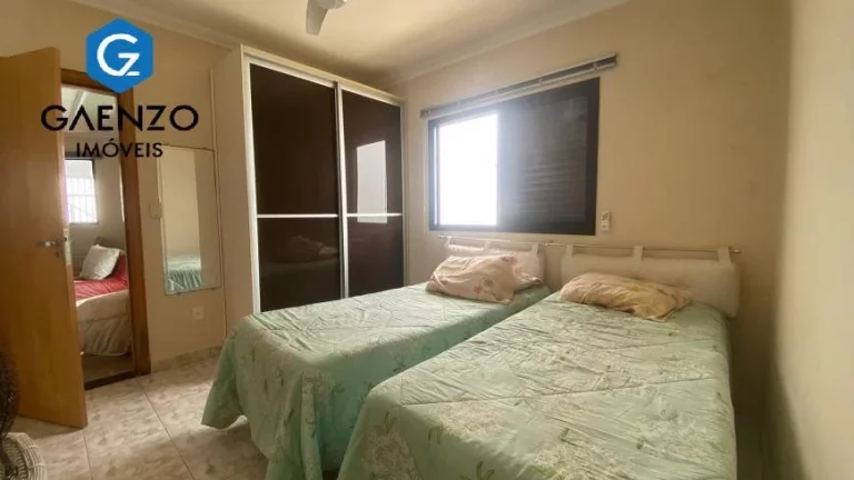 Imagem Sobrado Km 18 (5 dorm)