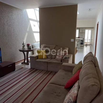 Imagem Casa à venda - Residencial Samambaia