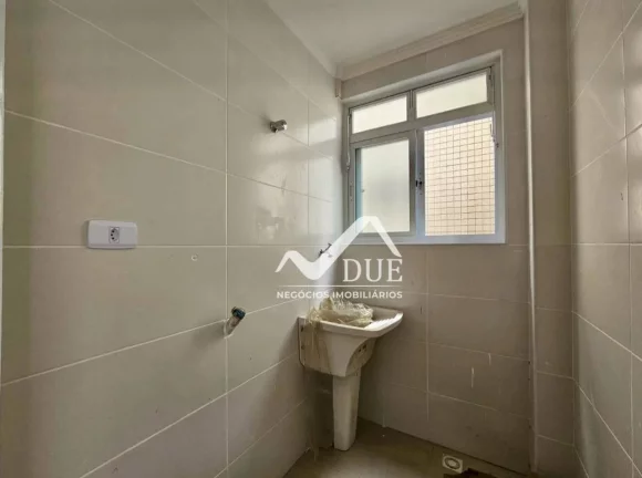 Imagem Casa sobreposta alta 3 dormitórios no Bairro Aparecida
