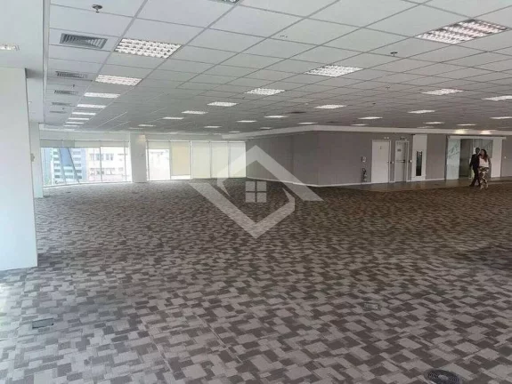 Imagem Andar Corporativo com 919m², 5 Vagas e Vista Baía – Localização Estratégica