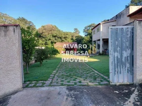 Imagem Chácara com 2800 m2 no Condomínio Chácaras Flórida em Itu SP - Chácara com 2 casas integradas a natureza