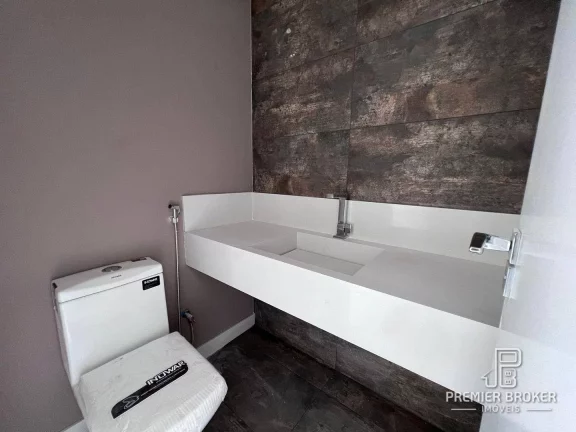 Imagem Casa com 3 dormitórios à venda, 178 m² por R$ 1.300.000,00 - Albuquerque - Teresópolis/RJ