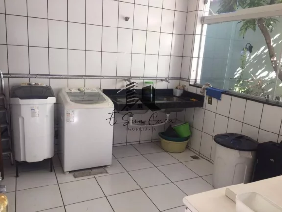 Imagem Casa com 3 dormitórios à venda - Milanez - Contagem/MG