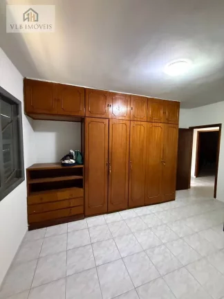 Imagem Casa térrea à venda (230,00 m²), Jardim Maria Rosa, Taboão da Serra, SP
