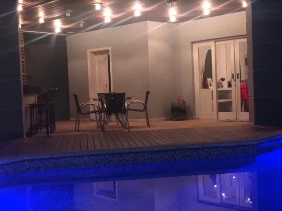 Imagem Locação, Linda casa Lago Sul, toda mobiliada