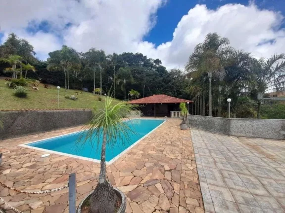 Imagem Sítio à venda em Barbacena, Santa Cecília, com 3 quartos, 2ha