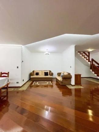 Imagem Casa com 4 quartos à venda, 345 m² por R$ 2.390.000 - Santana de Parnaíba/SP