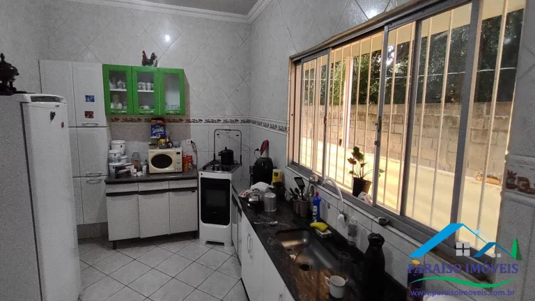 Imagem Oportunidade Imperdível: Casa Toda Avarandada à Venda!